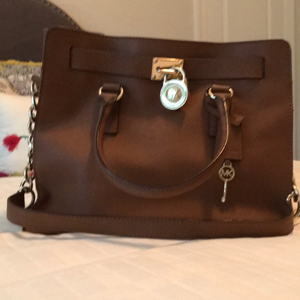 EUC Michael Kors large satchel